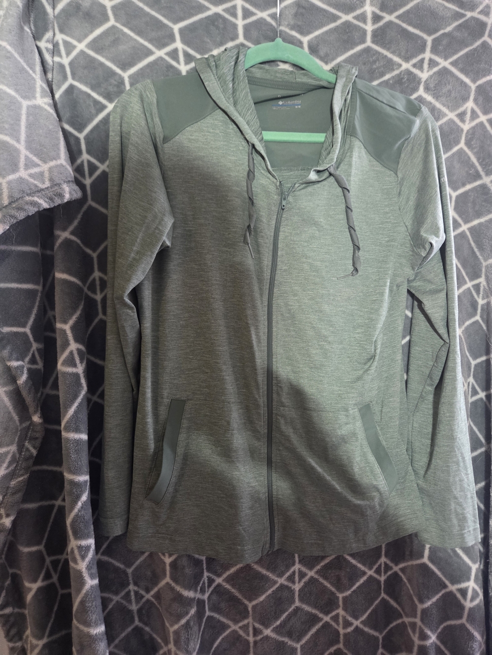 Columbia Lightweight Olive Green Zip-Up Hoodie Size Medium